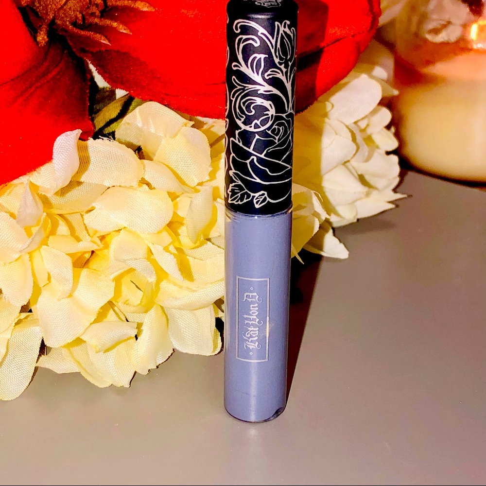 Kat Von D Everlasting Lipstick in Dagger